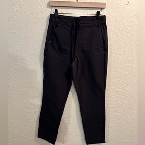 Figs Pro Women's Black Ankle Pants